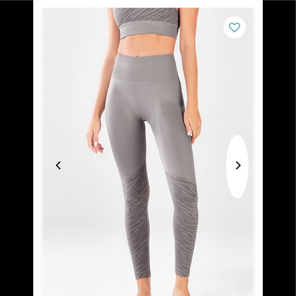NWT Fabletics leggings - Picture 1 of 4
